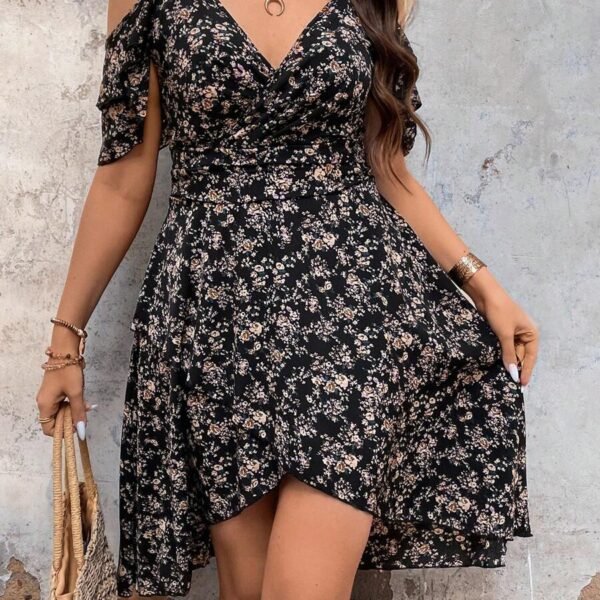 Elorivane Plus Size Boho Floral Print Hollow Out Shoulder Dress for Summer Casual Wear