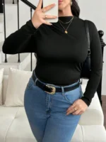 Elorivane Plus Size Mock Neck Ruched Slim Fit Tee, Fall Casual Top - Image 2