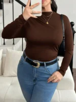 Elorivane Plus Size Mock Neck Ruched Slim Fit Tee, Fall Casual Top - Image 10