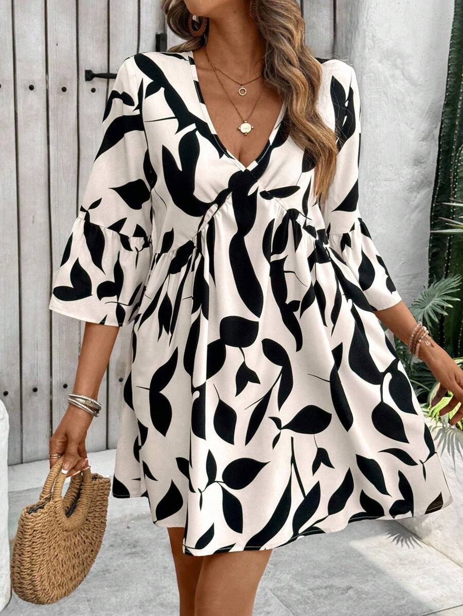 17536678601f5db1707fa0d87ccb23bb247f9432e4_thumbnail_900x Elorivane Plus Size Plant Print Dress, Flare Sleeve Loose Casual Vacation Midi Dress - Image 1