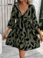 Elorivane Plus Size Plant Print Dress, Flare Sleeve Loose Casual Vacation Midi Dress - Image 10
