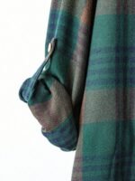Elorivane Plus Size Green Plaid Shirt, Tie Cuff Long Sleeve Retro Loose Top, Autumn Vacation Casual Wear - Image 4