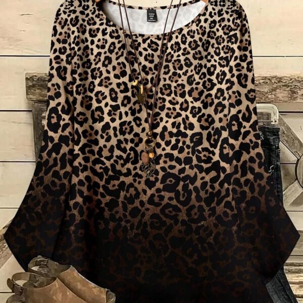 Elorivane Plus Size All-Over Print Loose Round Neck 3/4 Sleeve Blouse for Spring Summer Vacation Fall