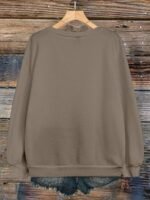 Elorivane Plus Size Heart & Letter Graphic Crew Neck Sweatshirt for Everyday Wear Autumn Winter - Image 2