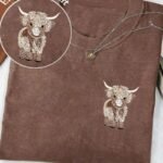 Elorivane Women's Coffee Brown Highland Cow Embroidered Tee, Crew Neck Retro Western Casual Summer Top