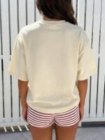 Elorivane Women's Crab Blowing Bubbles Graphic Tee, Casual Short Sleeve for Summer Beach Vacation - Image 2