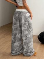 Elorivane Women Olive Green Plaid Cargo Pants, Wide Leg Fold Waist Y2K Hip Hop Trousers - Image 18