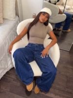 Elorivane Women's Low Waist Wide Leg Blue Jeans, Curved Hem Casual Denim - Image 3