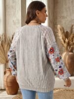 Elorivane Plus Size Floral Print Lace Patchwork Sweatshirt for Autumn Winter Brunch Vacation - Image 3