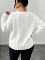 Elorivane Minimalist Crew Neck Long Sleeve Sweatshirt - Image 17