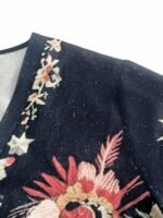 Elorivane Plus Size Women's Navy Blue Floral Print V-Neck Blouse, 1920s Vintage Boho Elegant Loose Casual Top for Summer Beach Vacation, Daily Wear & Commute - Image 3