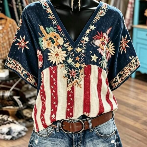 Elorivane Plus Size Women's Navy Blue Floral Print V-Neck Blouse, 1920s Vintage Boho Elegant Loose Casual Top for Summer Beach Vacation, Daily Wear & Commute