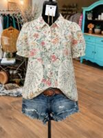 Elorivane Plus Size Women's Vintage Paisley Floral Short Sleeve Shirt, Lapel Puff Sleeve Single-Breasted Loose Straight Fit Bohemian Vacation Blouse