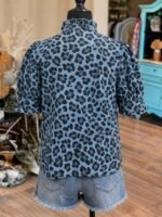 Elorivane Plus Size Women's Leopard Print Blouse, Ruffle Trim Short Sleeve Casual Top for Summer Holiday Wear - Image 7
